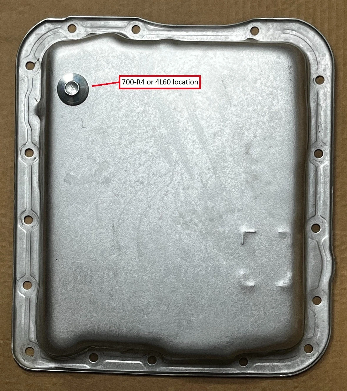 700-R4 4L60 4l60E Shallow Pan With OEM Style Drain Plug - Image 3